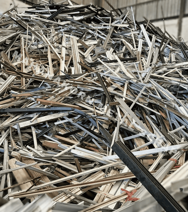 อลูมิเนียมฉาก